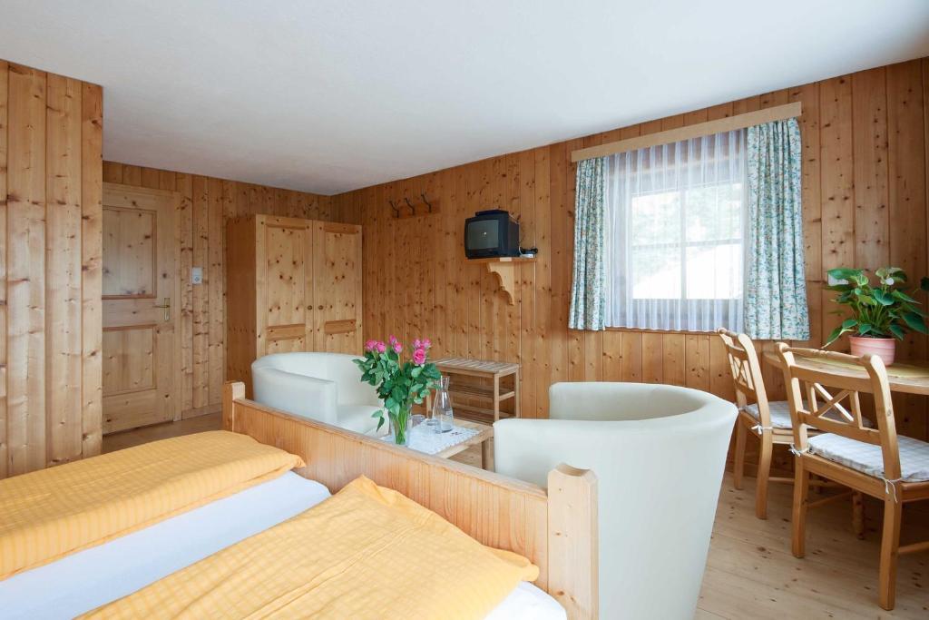 Landhaus Taurer Kals-am Großglockner Szoba fotó